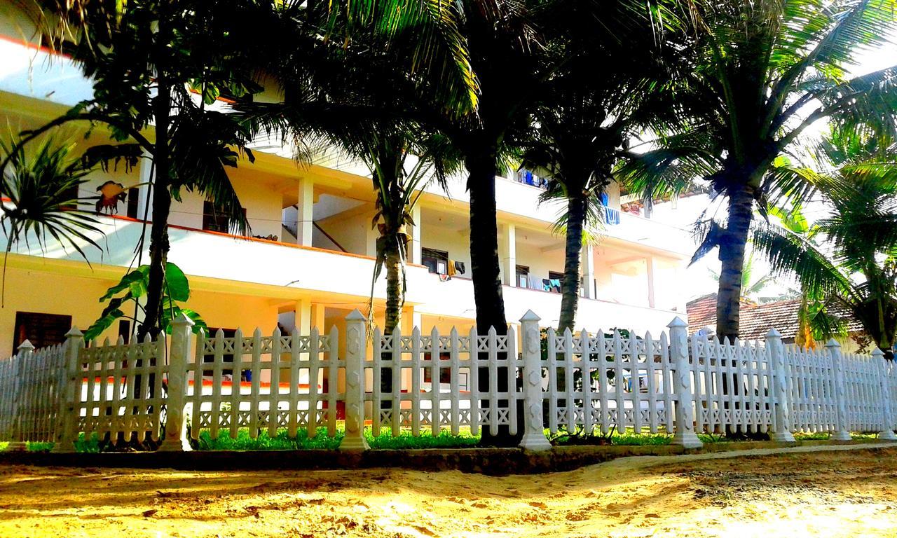 Ram'S Surfing Beach,Midigama Hotel Luaran gambar